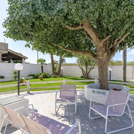 Bluewindowhome Villa